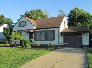 9424 Alexander Rd, Garfield Heights, OH 44125