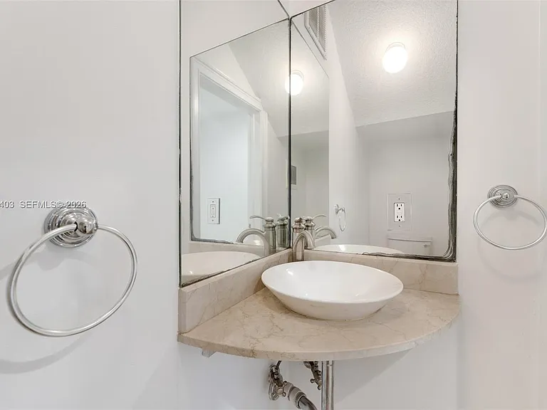 3060 Lime Ct #3060 — Photo 10