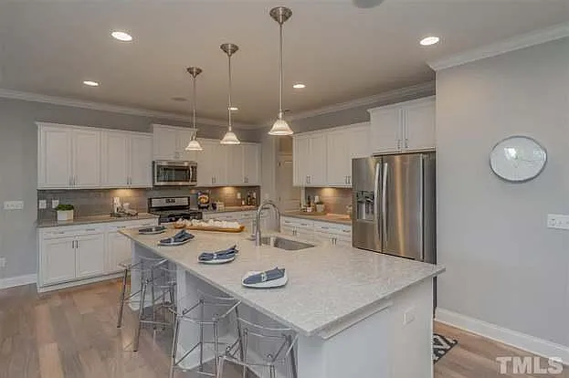 1009 Brennan Green Ct #1009 — Photo 5