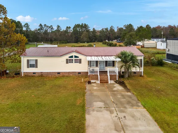 27 Cheryl Ct NE, Ludowici, GA 31316