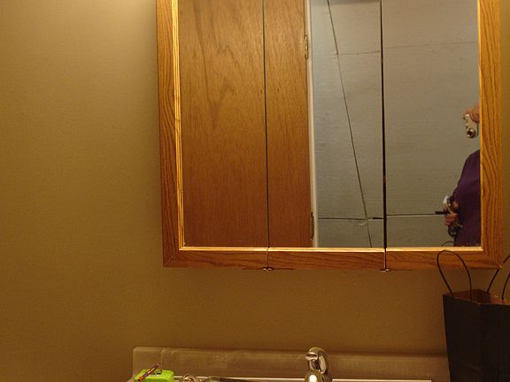 4th image of 215 Crescent Ct #C