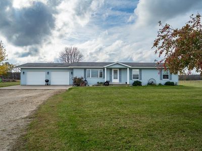 9037 County Road D, Winneconne, WI, 54986