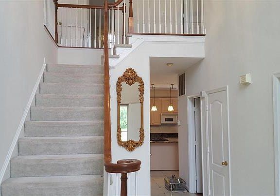 4th image of 20316 Rosethorn Ave