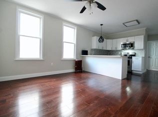 7101 69th Pl, Ridgewood, NY 11385