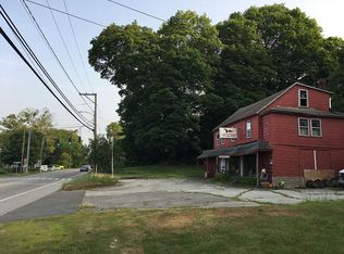 457-459 Storrs Rd, Mansfield, CT 06250