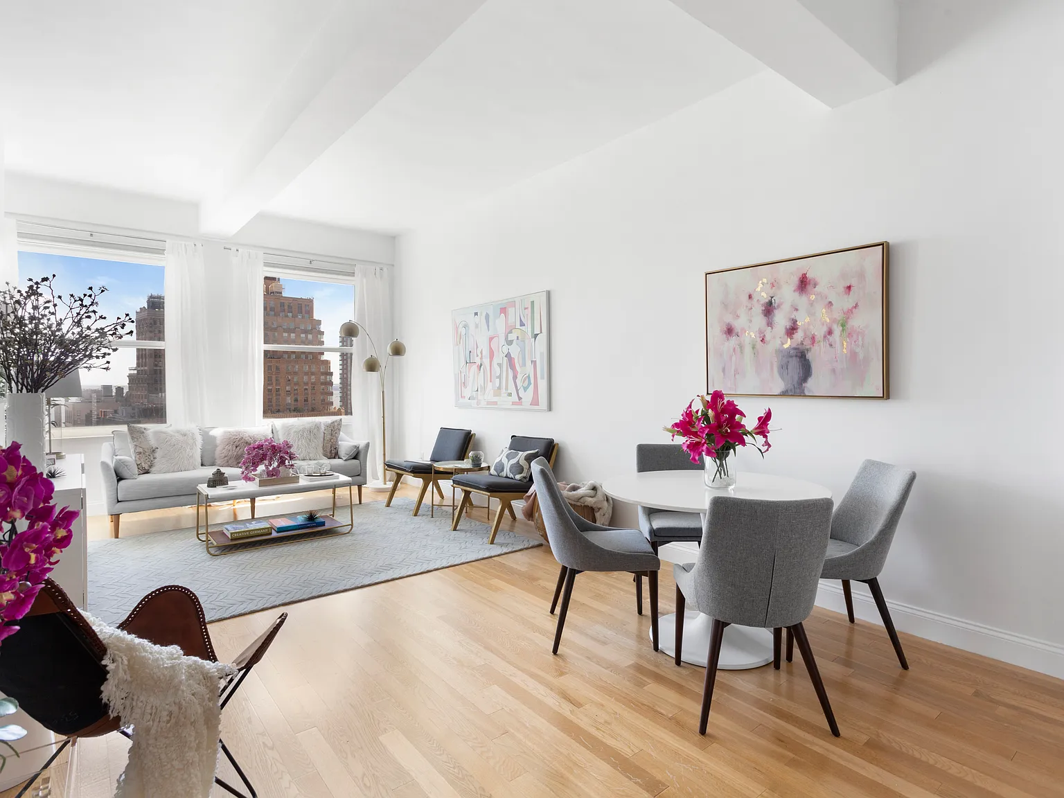88 Greenwich Street — Photo 1