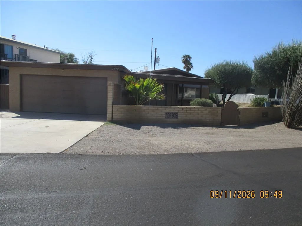 2 bed, 1.0 bath, 1120 sqft, $1,500 — Photo 1