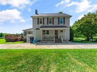 10361 Unity Rd, New Middletown, OH 44442