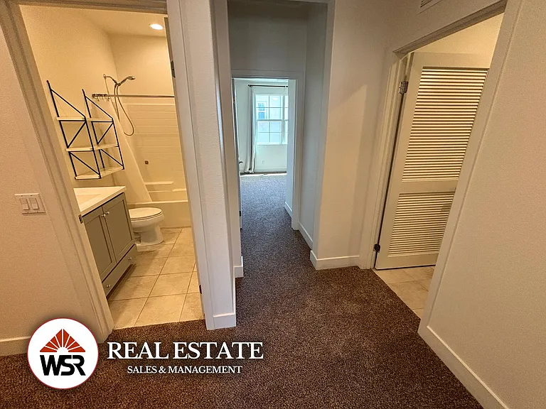 15886 Ellington Way — Photo 13