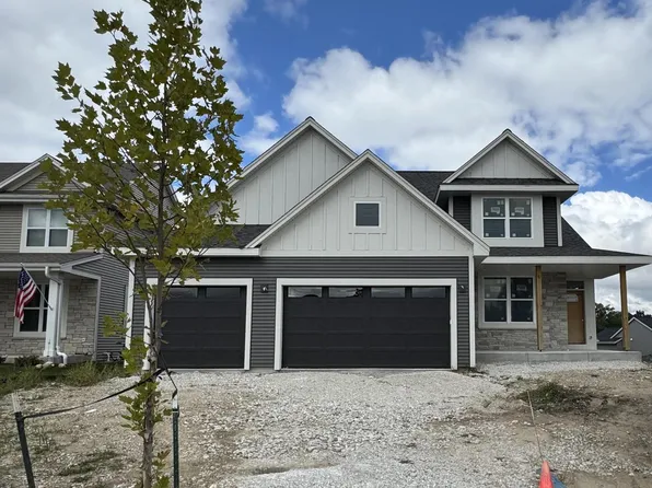 1031 WATERSTONE COURT, Pewaukee, WI 53072