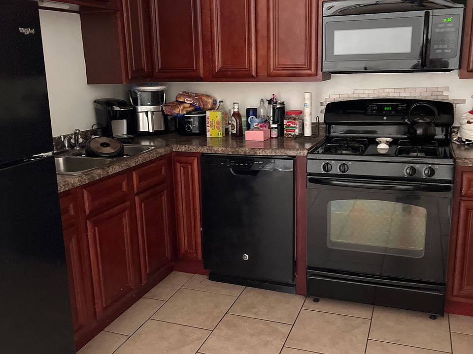 1st image of 440 N Roberts Dr APT 2F
