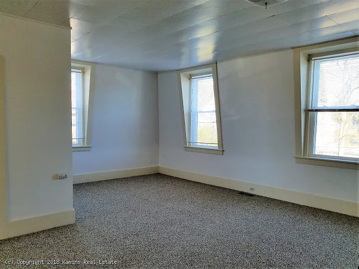 34 Spring St #8 — Photo 5