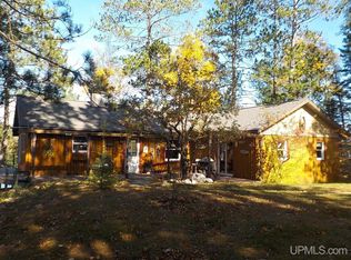 159 S Shore Rd, Crystal falls, MI 49920