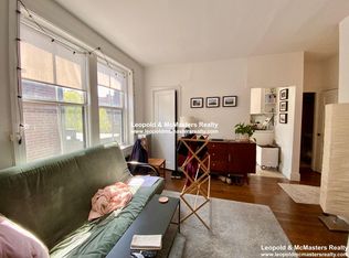 28 Grove St #9AC, Boston, MA 02114