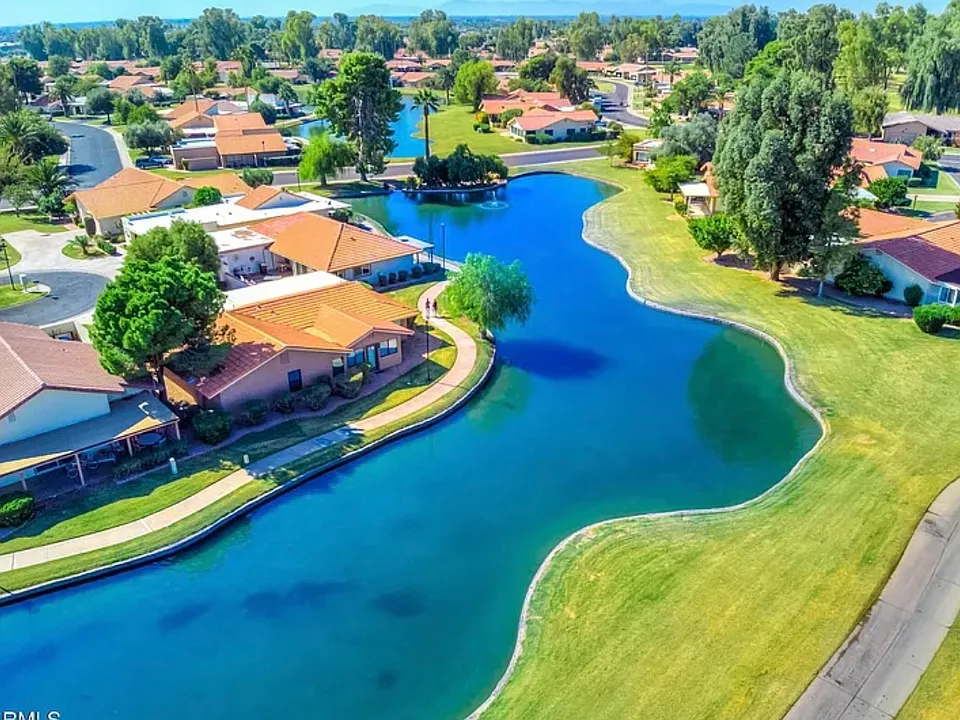 1032 Leisure World
