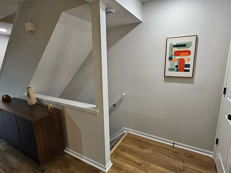 8391 Cliffthorne Way — Photo 28