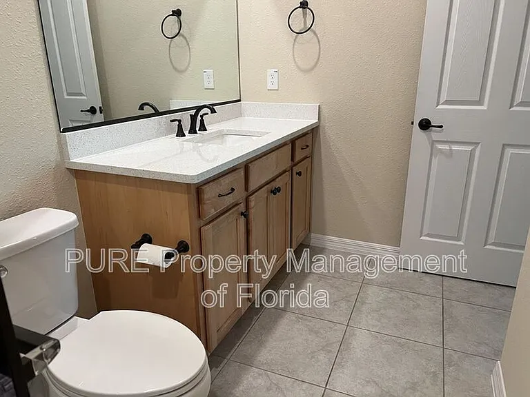 10376 SW 99th St — Photo 51