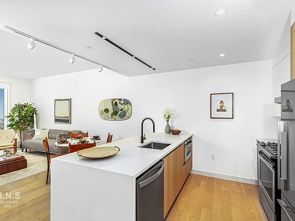 3rd image of 200 Montague St #11C