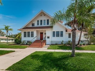 201 Bay St, Tarpon Springs, FL 34689
