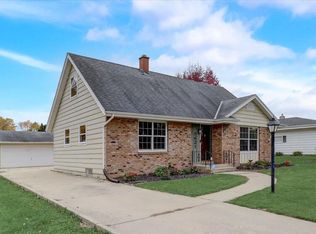 5621 Freedy Ave, Racine, WI 53406