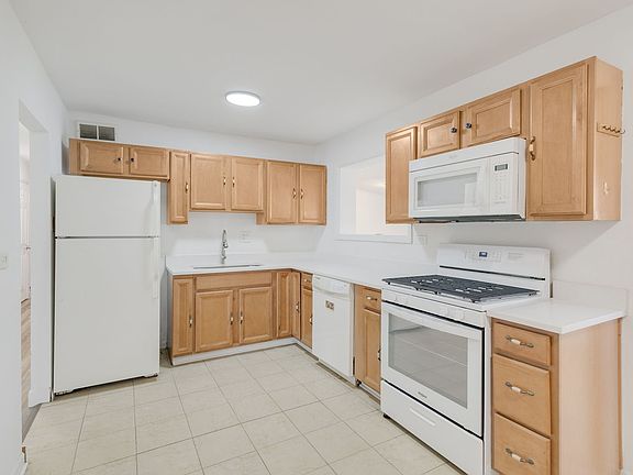 5th image of 533 Redwood Rd