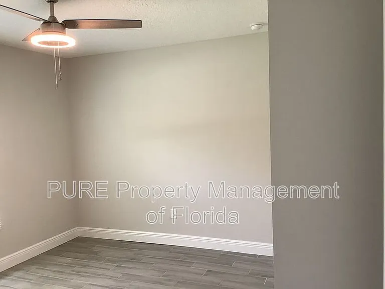 16899 SW 44th Cir — Photo 17