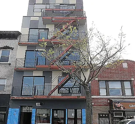 586 Grand St #5A — Photo 24