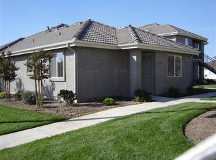 2744 W Oriole Ave, Visalia, CA 93291