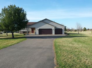 540 Raider Dr, Hudson, WI 54016