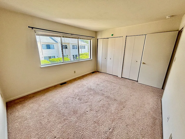 3837 Staffordshire Ln — Photo 9