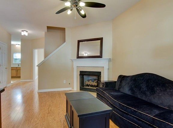 5th image of 117 Nashboro Grns