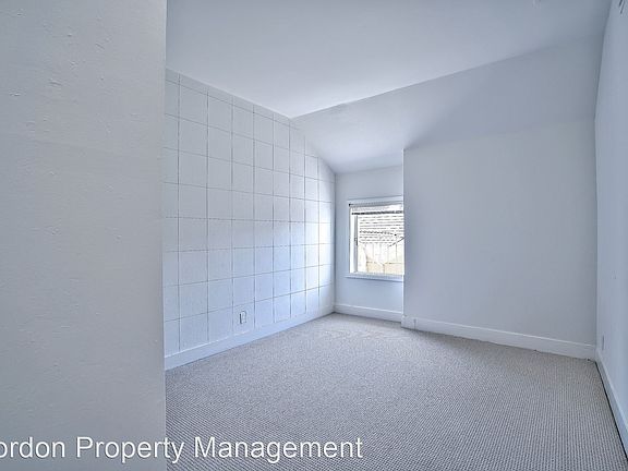 3rd image of 2277 Washington St APT 6