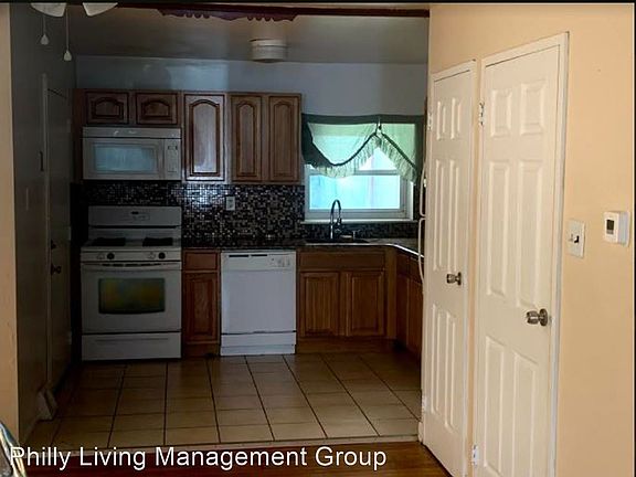 4th image of 915 N 6th St #10320479