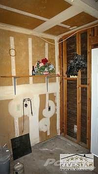 Laundry Hook-Ups