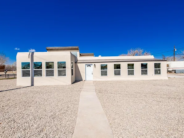 1900 Cherry Ln NW, Albuquerque, NM 87104
