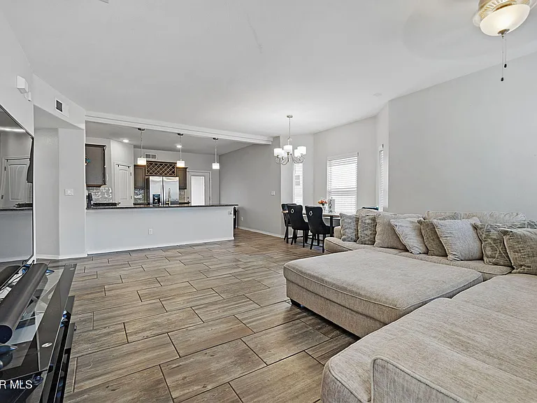 14841 Tierra Coruna Ave — Photo 5