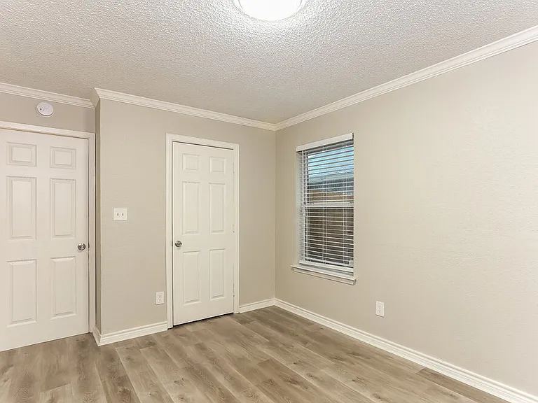 6507 Stetter Dr — Photo 13