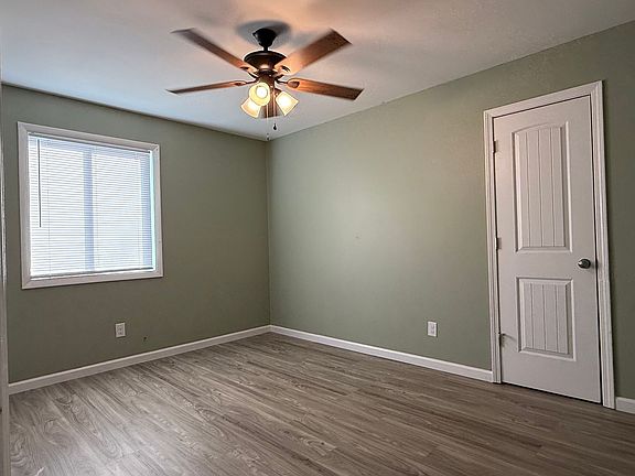5th image of 505 Stanley Ave #1