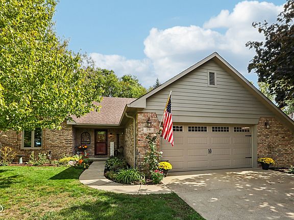 3rd image of 591 Crestpoint Ln