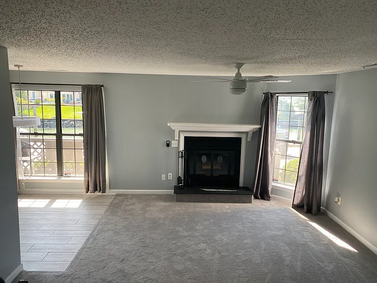 423 Harbour Point — Photo 4