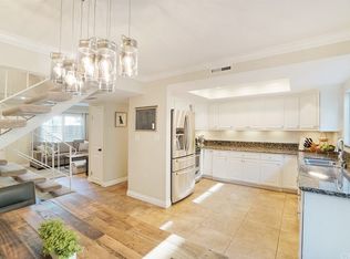 10035 Sparrow Ave, Fountain Valley, CA 92708