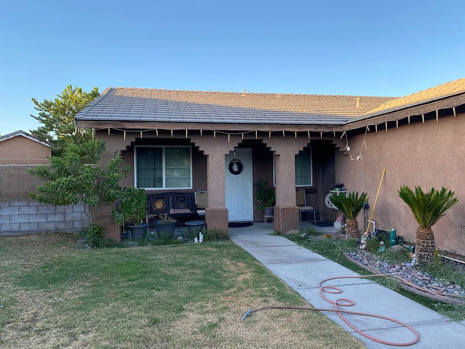 1st image of 65273 Palomares Cir