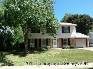 804 Dogwood Dr, Champaign, IL
