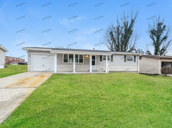 1200 Acredale Dr, Florissant, MO 63033