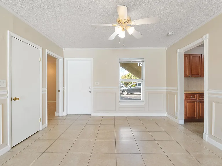 510 Prosperity Farms Rd #4B — Photo 14