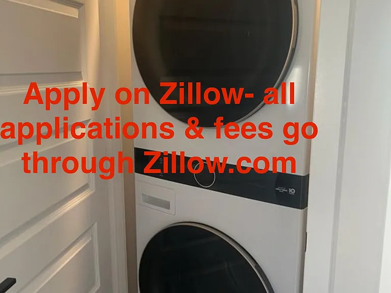 Full sized in-unit washer & dryer