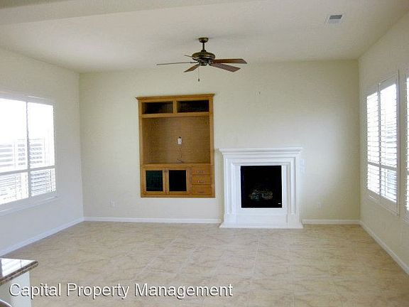 4th image of 1070 Penniman Dr