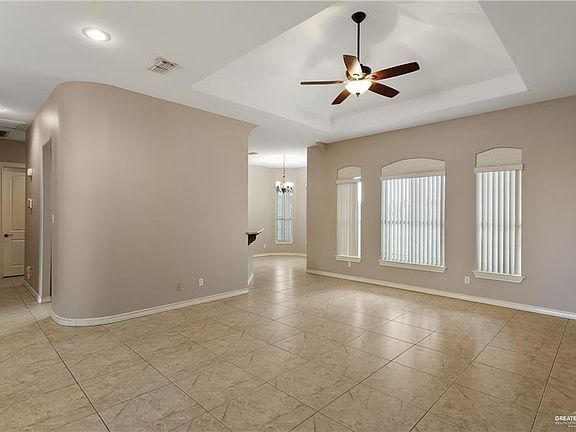 2nd image of 1715 Inez Ave