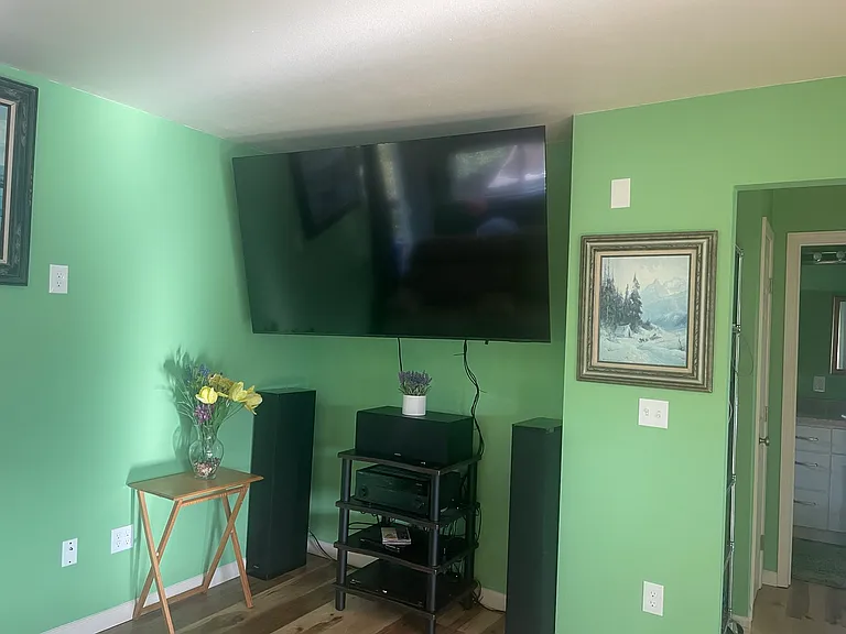 1036 G St — Photo 11