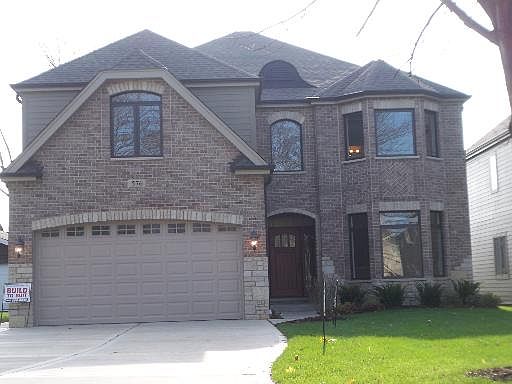 1st image of 576 Gladys Ave